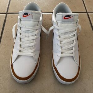 Nike Court Legacy Men’s size 11